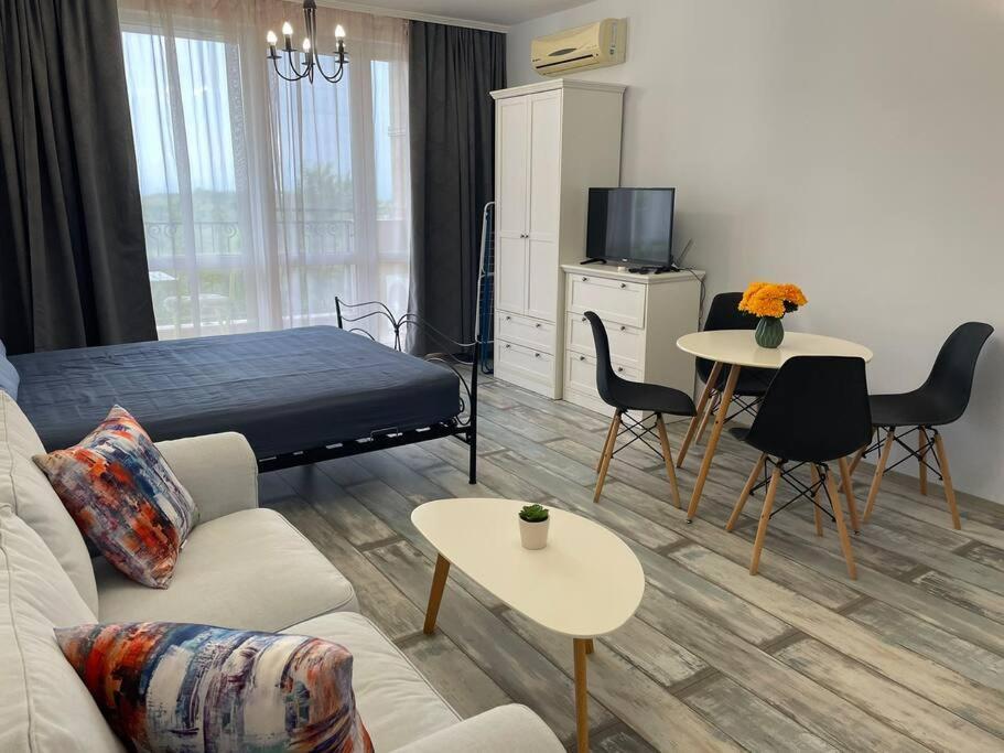 Studio E32 Atia Resort Chernomoretz Chernomorets Luaran gambar