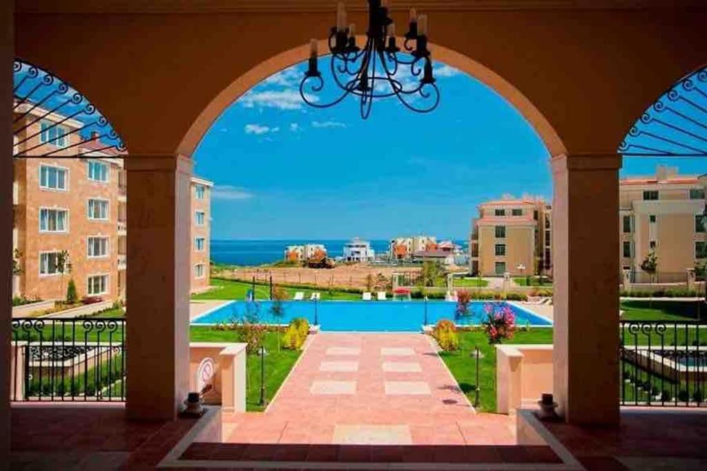 Studio E32 Atia Resort Chernomoretz Chernomorets Luaran gambar